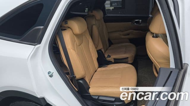 Kia Sorento 2021 — ფოტო 11/20