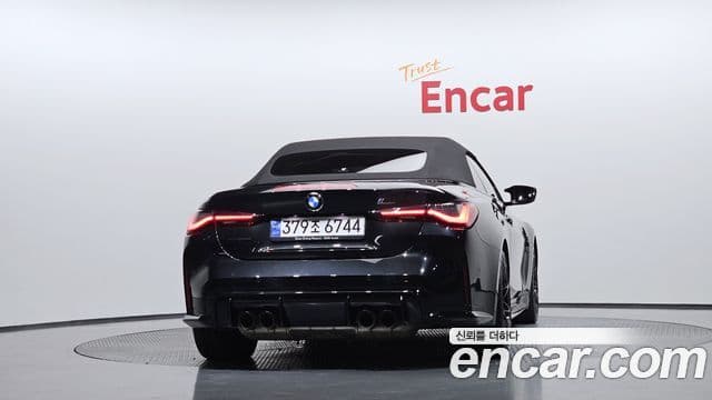 BMW M4 2023 — ფოტო 4/20