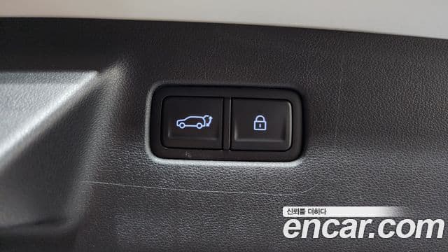 Hyundai Santa Fe 2024 — Şəkil 17/20