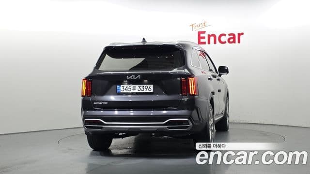 Kia Sorento 2023 — Şəkil 4/20