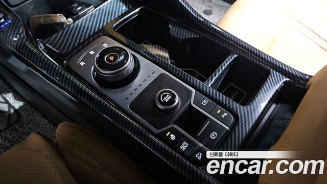 Kia Sorento 2022 — ფოტო 9/20