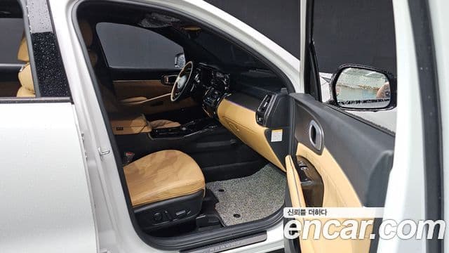 Kia Sorento 2022 — ფოტო 18/20