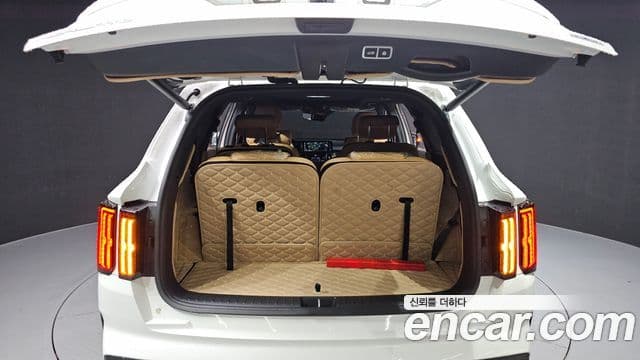 Kia Sorento 2022 — ფოტო 20/20