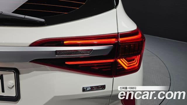 Kia Seltos 2019 — Şəkil 33/37