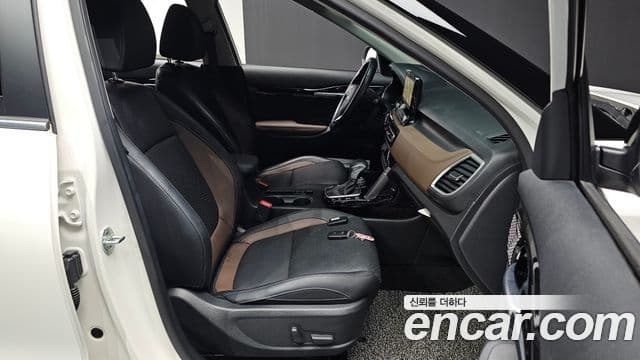 Kia Seltos 2019 — Şəkil 4/37