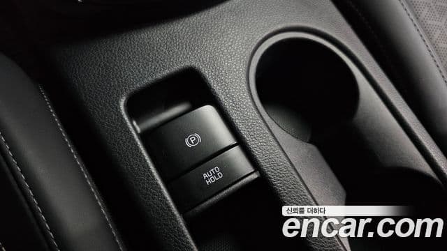 Kia Seltos 2019 — Şəkil 19/37