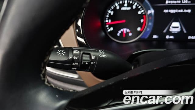 Kia Seltos 2019 — Şəkil 29/37