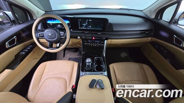 Kia Carnival 2021 — Фото 7/20