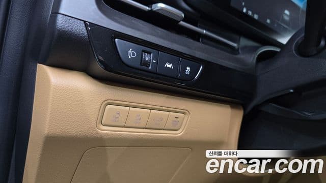 Kia Carnival 2021 — Фото 17/20