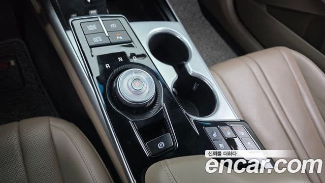 Kia K8 2022 — ფოტო 9/20
