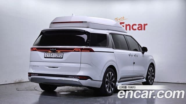 Kia Carnival 2021 — Фото 2/20