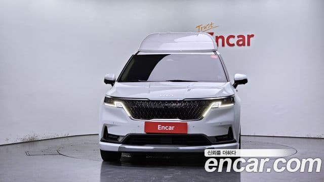 Kia Carnival 2021 — Фото 3/20