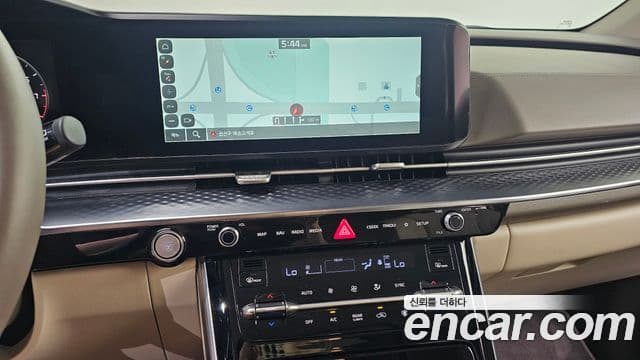 Kia Carnival 2021 — Фото 14/20