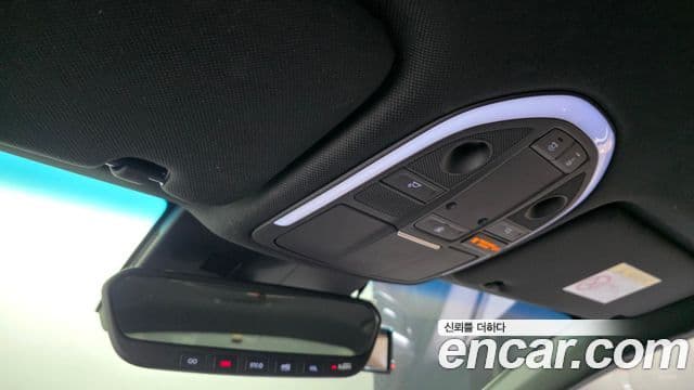 Genesis G70 2022 — ფოტო 18/20