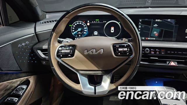 Kia K8 2023 — Şəkil 13/20
