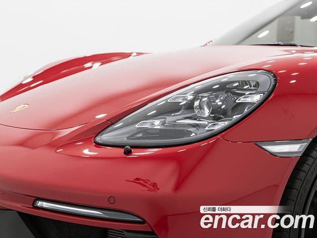 Porsche 718 Boxster 2025 — ფოტო 10/20