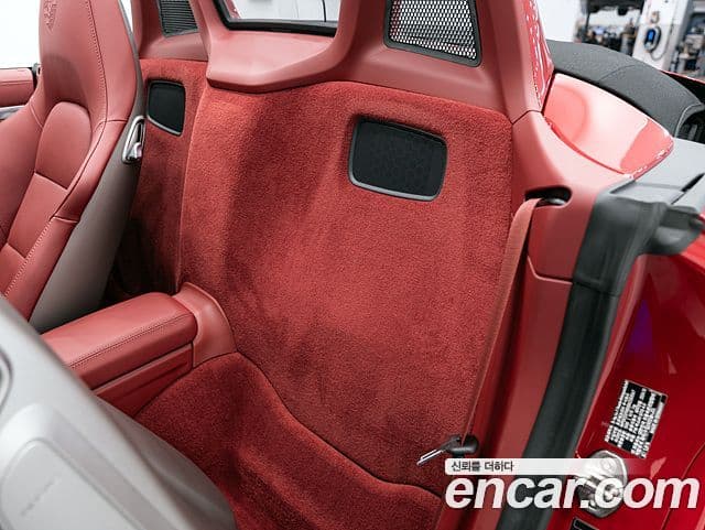 Porsche 718 Boxster 2025 — ფოტო 13/20