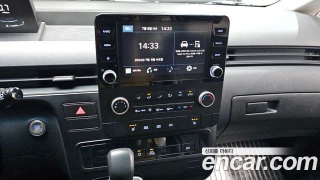 Hyundai Staria 2022 — Şəkil 13/20