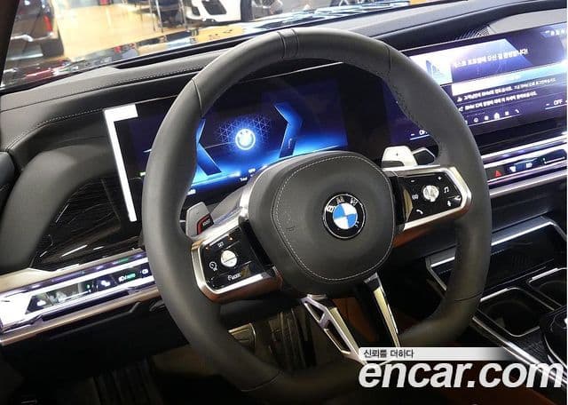 BMW 7 Series 2025 — ფოტო 12/20