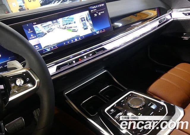 BMW 7 Series 2025 — ფოტო 13/20