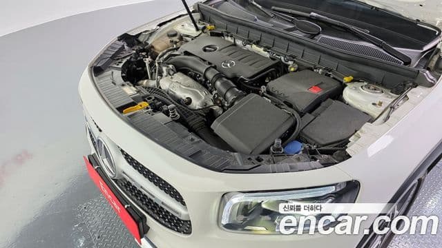 Mercedes-Benz GLB-Class 2020 — фото 6 из 20