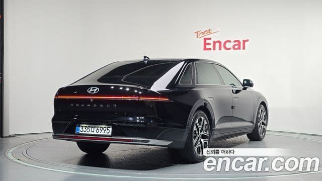 Hyundai Grandeur 2023 — Şəkil 2/20