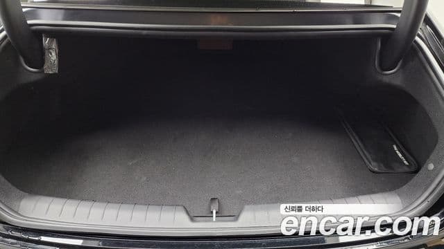 Hyundai Grandeur 2023 — Şəkil 20/20