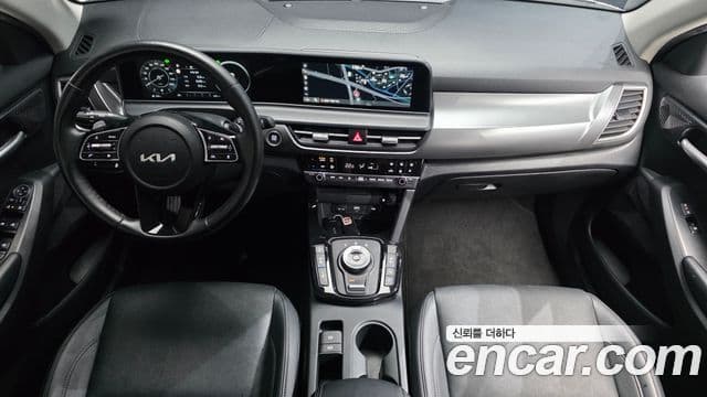 Kia Seltos 2023 — Şəkil 6/20