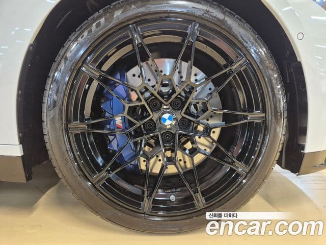 BMW M3 2025 — Photo 12/20