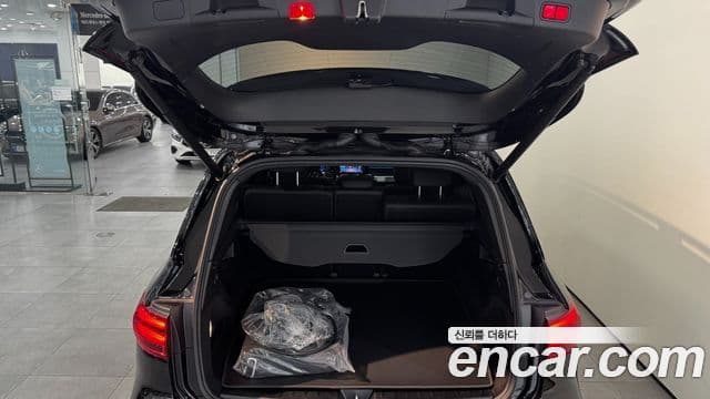Mercedes-Benz EQB 2025 — ფოტო 17/17