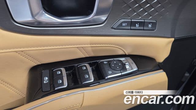 Kia Sorento 2023 — Фото 14/20