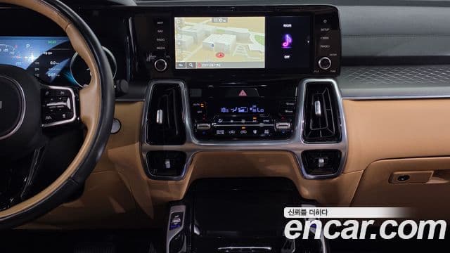Kia Sorento 2023 — Фото 20/20