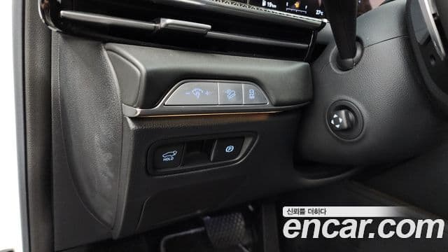 Genesis GV80 Coupe 2023 — ფოტო 16/20