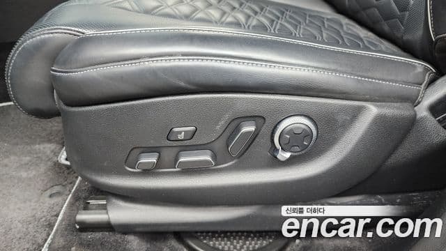 Genesis GV80 Coupe 2023 — Photo 21/35