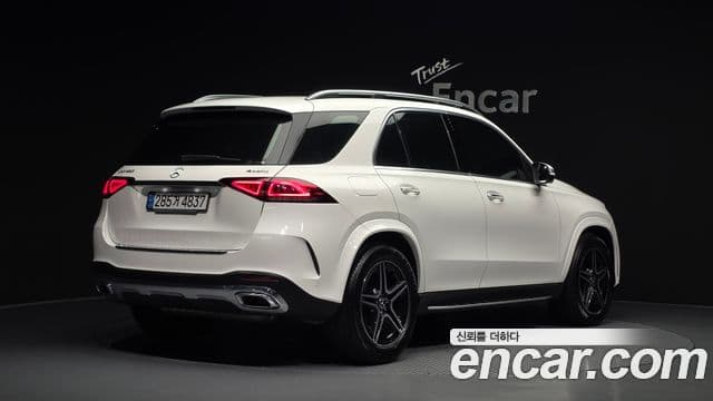 Mercedes-Benz GLE-Class 2021 — фото 2 из 20