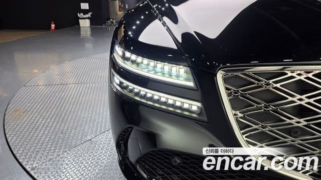 Genesis G80 2025 — Photo 25/38