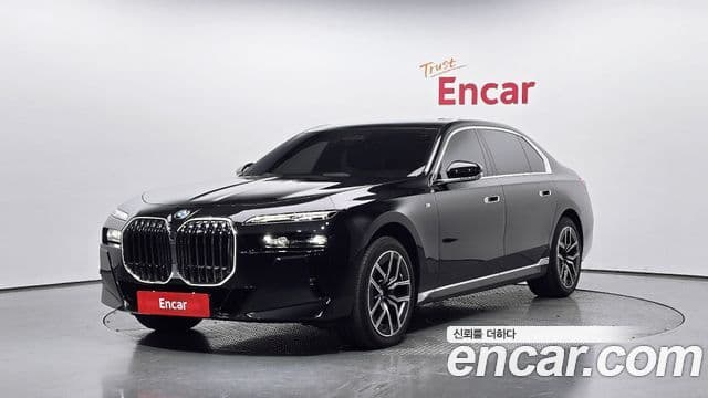 BMW 7 Series 2024 — Şəkil 1/20