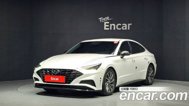 Hyundai Sonata 2020 — ფოტო 1/20