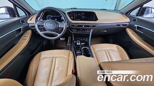 Hyundai Sonata 2020 — ფოტო 7/20