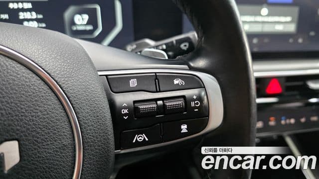 Kia K5 2024 — Şəkil 14/20