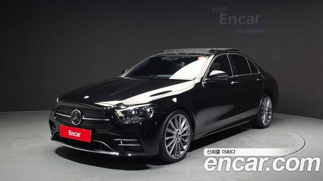 Mercedes-Benz E-Class 2022 — ფოტო 1/20