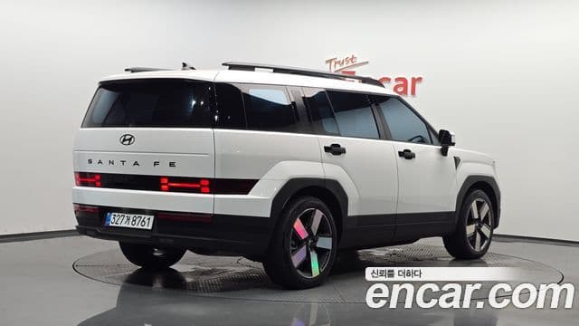 Hyundai Santa Fe 2025 — ფოტო 2/20