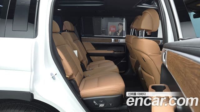Hyundai Santa Fe 2025 — ფოტო 12/20
