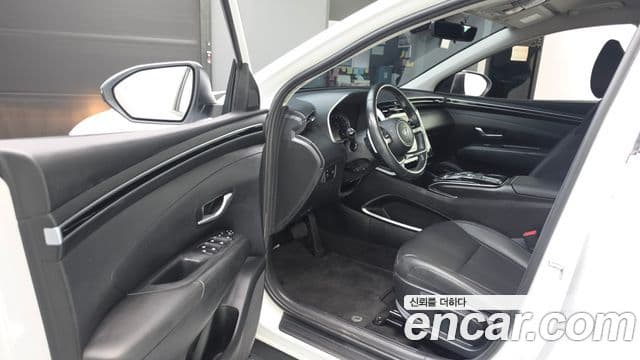 Hyundai The New Tucson 2022 — ფოტო 10/20