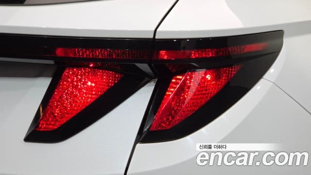 Hyundai Tucson Hybrid 2022 — ფოტო 6/30