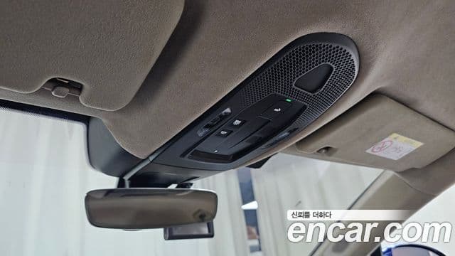 Porsche Panamera 2024 — Şəkil 19/20