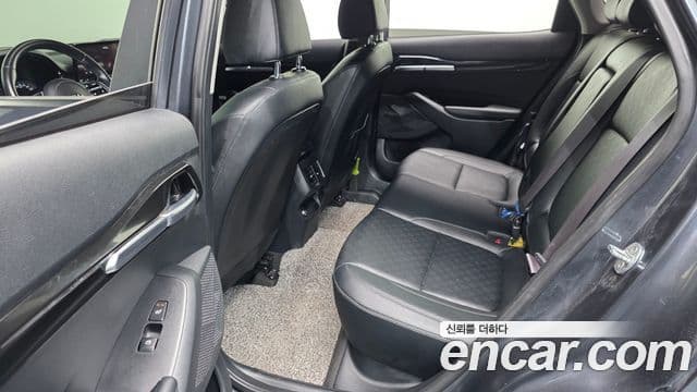 Kia Seltos 2020 — ფოტო 12/20