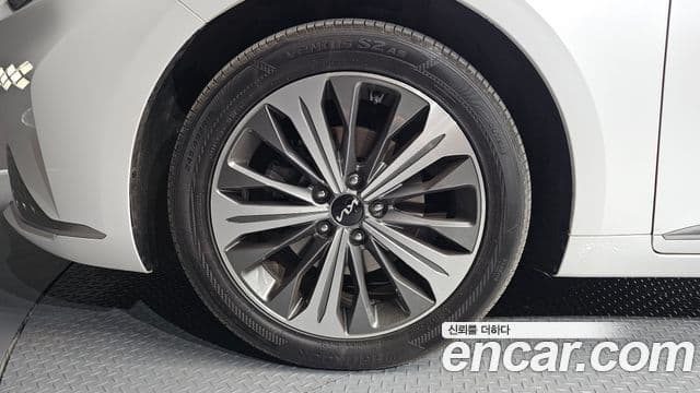 Kia K8 2022 — Şəkil 5/20