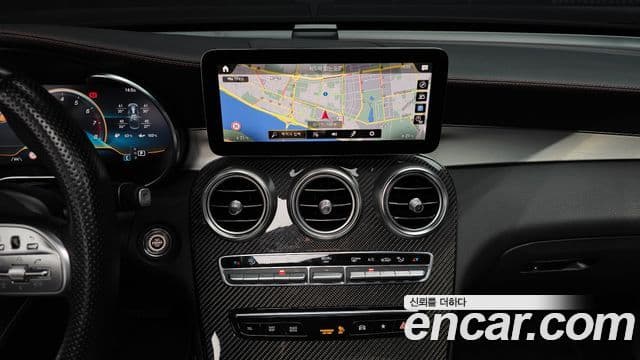 Mercedes-Benz GLC-Class 2021 — ფოტო 14/20