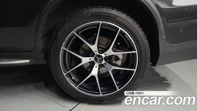 Mercedes-Benz GLC-Class 2021 — Photo 24/38